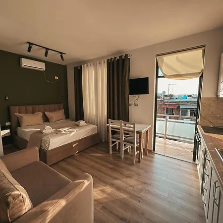 Relaxx & Hotel Tirana