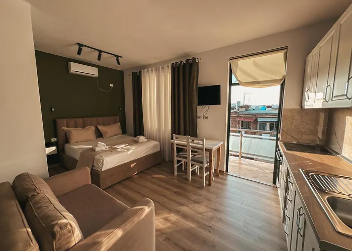 Relaxx & Hotel Tirana